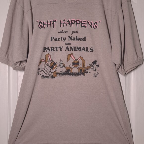 VINTAGE Sh*t Happens When You Party Naked USED V-Neck Shirt (XL, Tan, Humor) - Picture 7 of 10